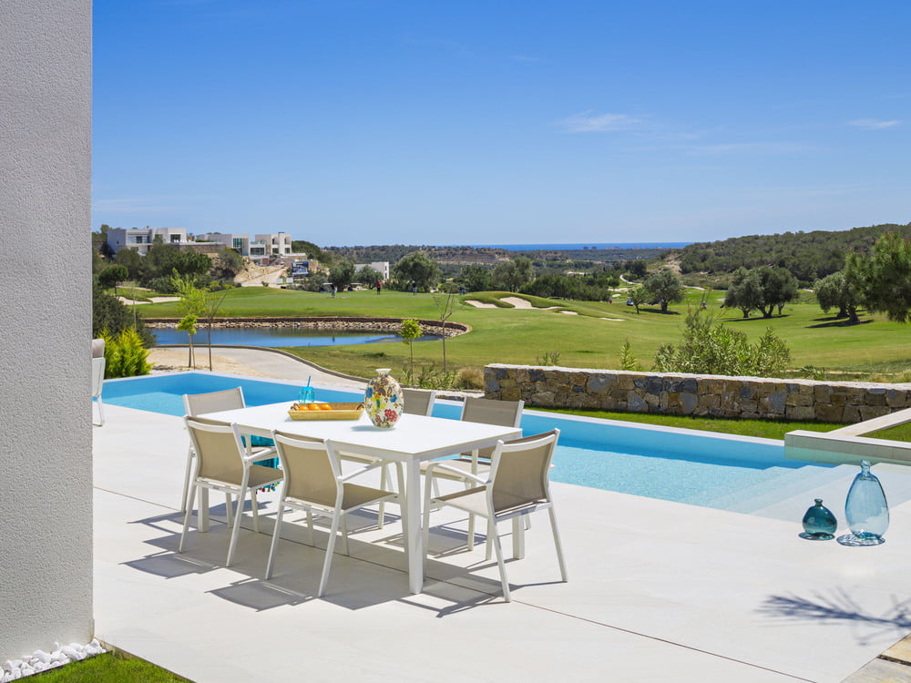 Limonero front line villa with amazing golf views